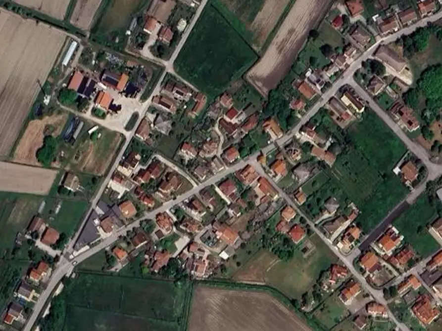 Immagine 11 di Negozio in vendita  in Via Balbi Vallier a Rovigo