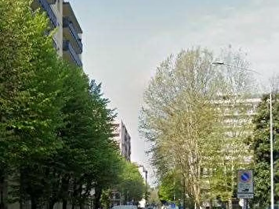 Immagine 10 di Appartamento in vendita  in Via F. Cilea a Pioltello