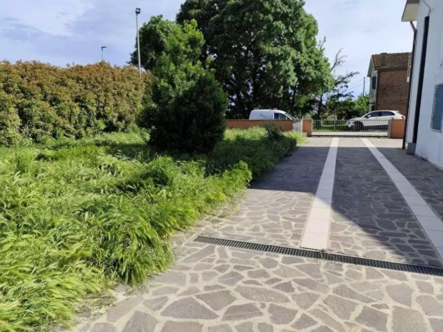 Immagine 4 di Porzione di villa in vendita  in Strada Bonaglia a Jolanda Di Savoia