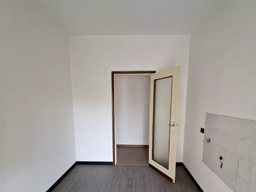 Immagine 5 di Appartamento in vendita  in Via Giuseppe Mazzini a Bergamo