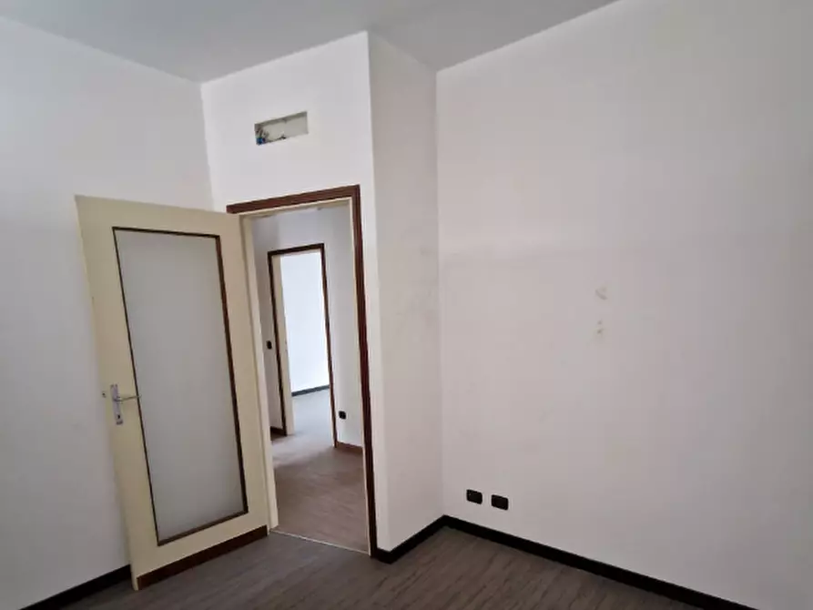 Immagine 8 di Appartamento in vendita  in Via Giuseppe Mazzini a Bergamo