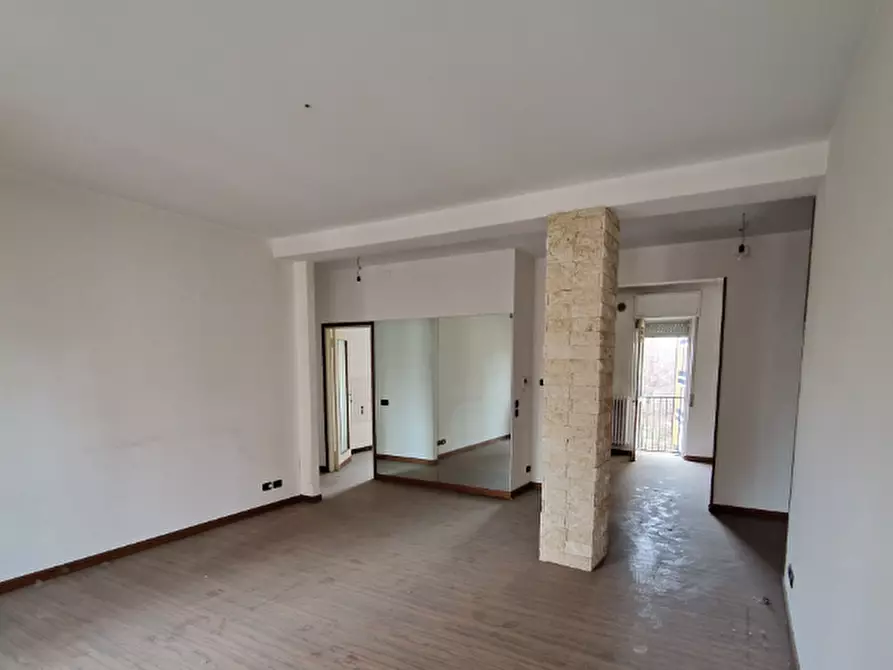 Immagine 12 di Appartamento in vendita  in Via Giuseppe Mazzini a Bergamo