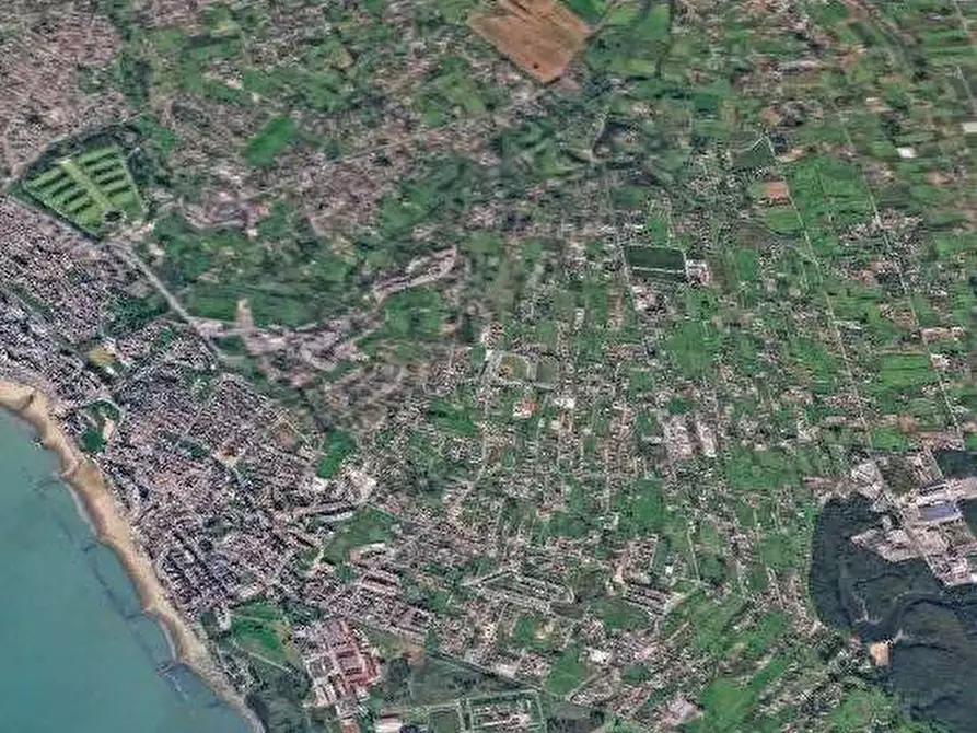 Immagine 15 di Appartamento in vendita  in Via Ripi a Nettuno