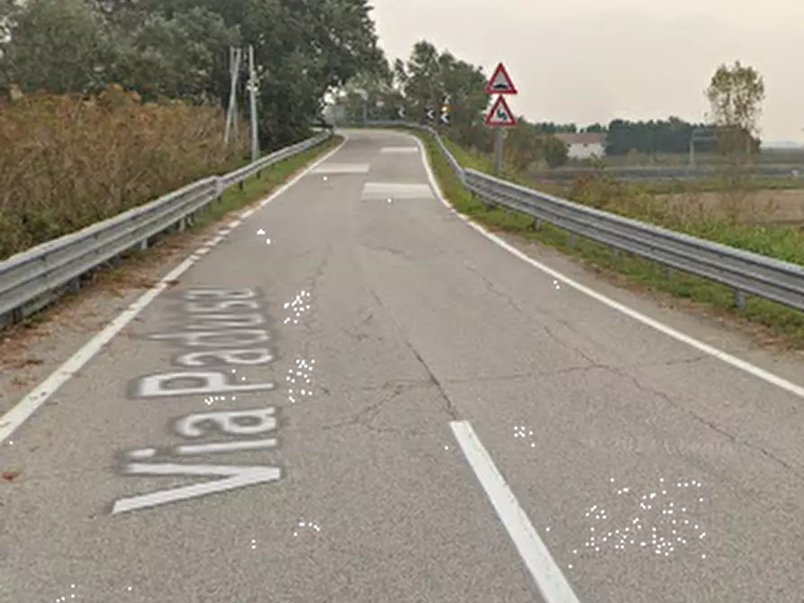 Immagine 13 di Villa in vendita  in Via Padusa a Poggio Renatico