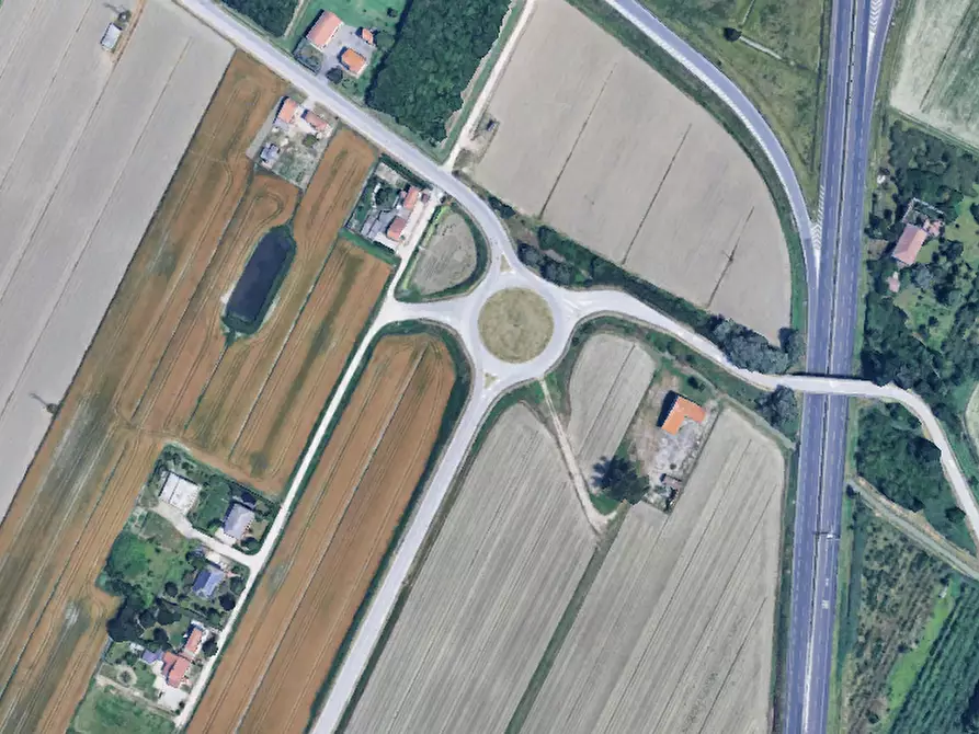 Immagine 17 di Villa in vendita  in Via Padusa a Poggio Renatico