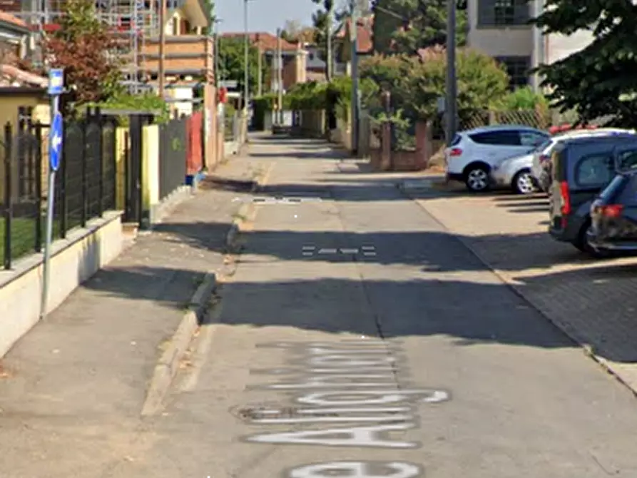 Immagine 10 di Villetta a schiera in vendita  in Via Dante Alighieri a Cesate