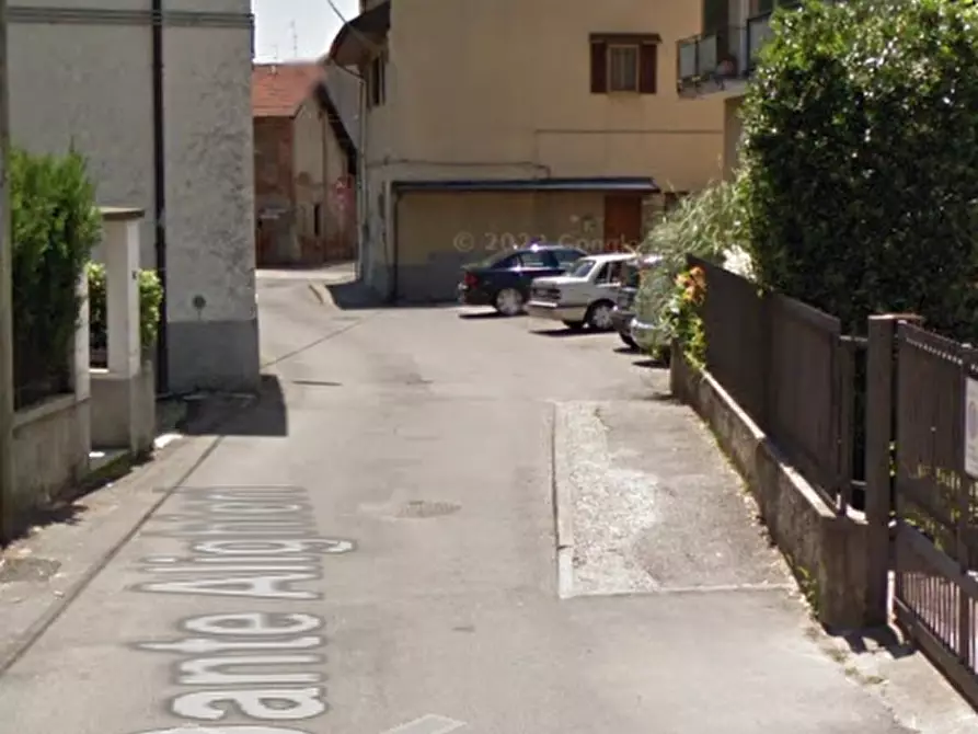 Immagine 11 di Villetta a schiera in vendita  in Via Dante Alighieri a Cesate