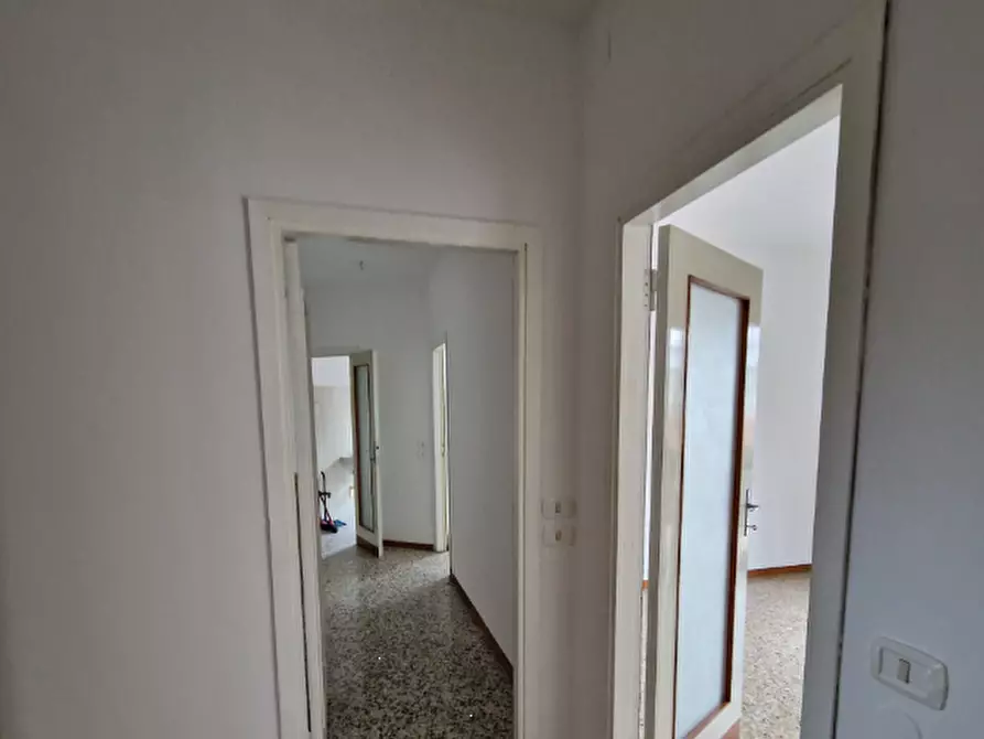 Immagine 5 di Appartamento in vendita  in Via Giuseppe Mazzini a Bergamo