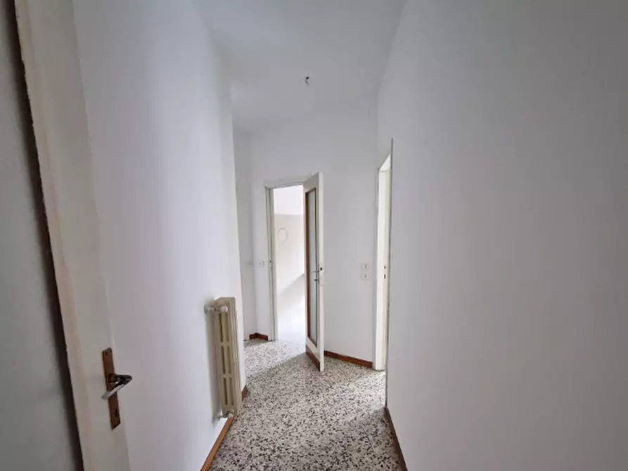 Immagine 13 di Appartamento in vendita  in Via Giuseppe Mazzini a Bergamo