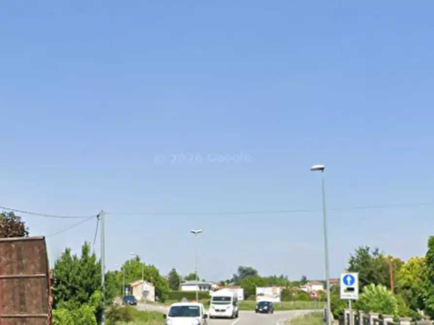Immagine 3 di Capannone industriale in vendita  in Via Trieste a Ceregnano