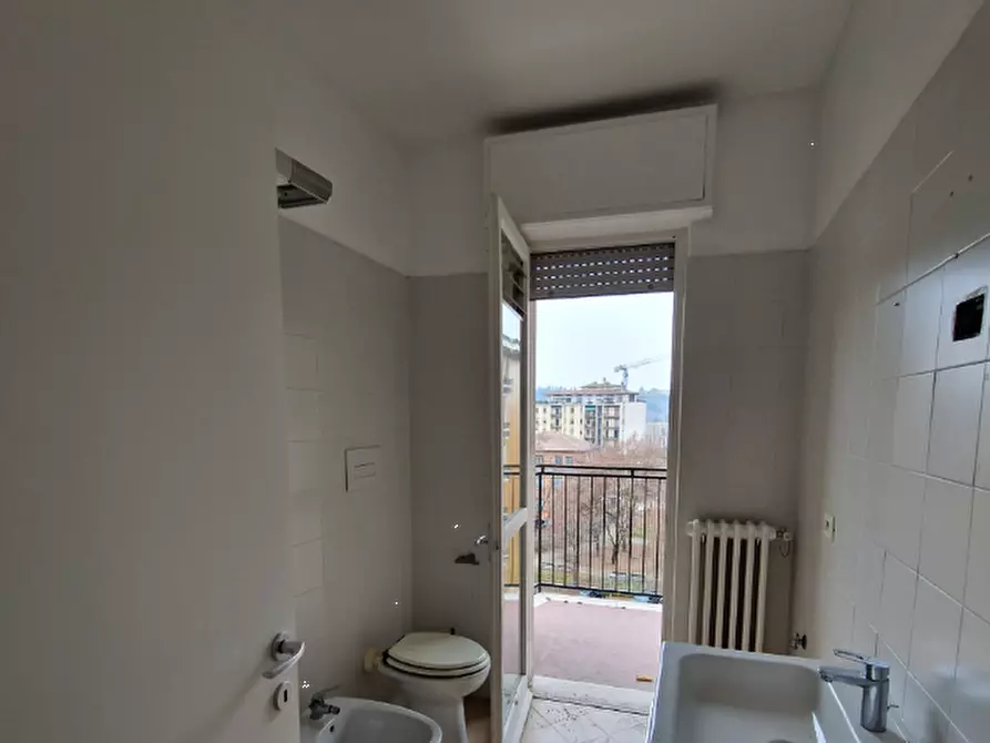 Immagine 19 di Appartamento in vendita  in Via Giuseppe Mazzini a Bergamo