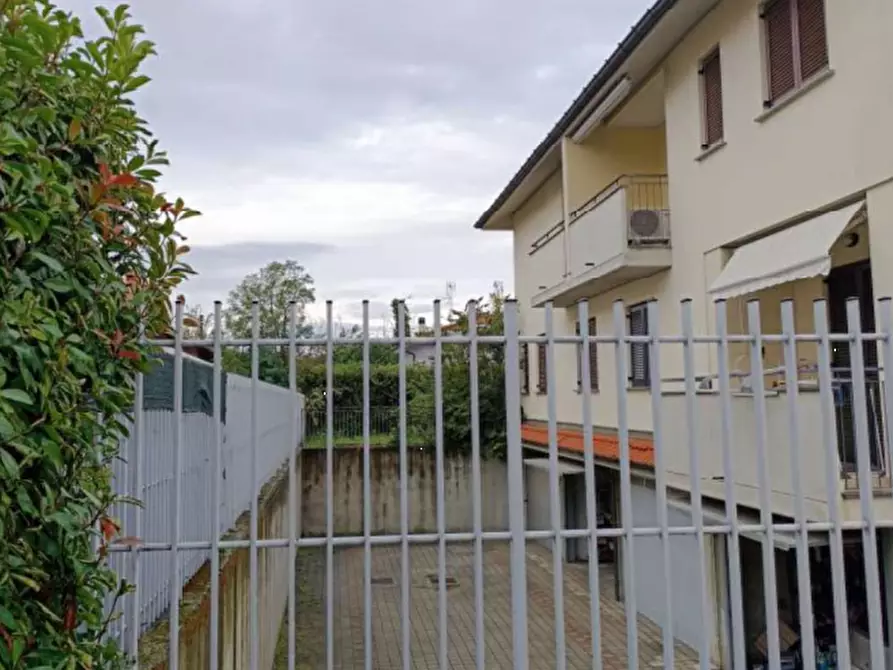 Immagine 2 di Appartamento in vendita  in Via Aldo Moro  a Inveruno