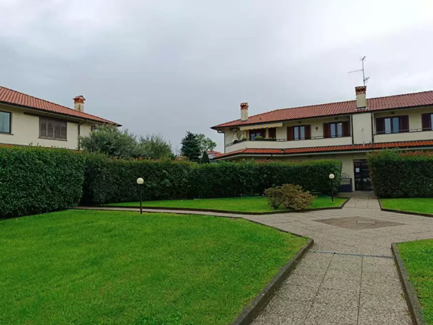 Immagine 4 di Appartamento in vendita  in Via Aldo Moro  a Inveruno