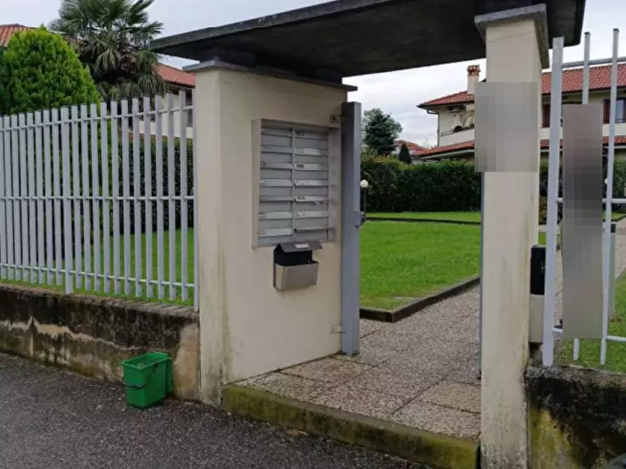 Immagine 5 di Appartamento in vendita  in Via Aldo Moro  a Inveruno