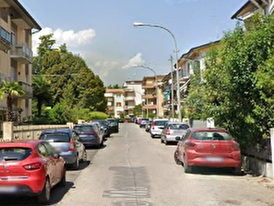 Immagine 19 di Appartamento in vendita  in Via Pietro Maroncelli a Pordenone