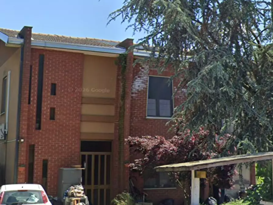 Immagine 3 di Porzione di villa in vendita  in Viale Francia a Palestro