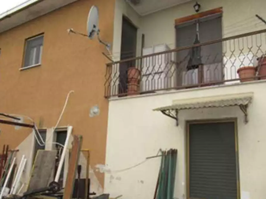 Immagine 8 di Porzione di villa in vendita  in Viale Francia a Palestro