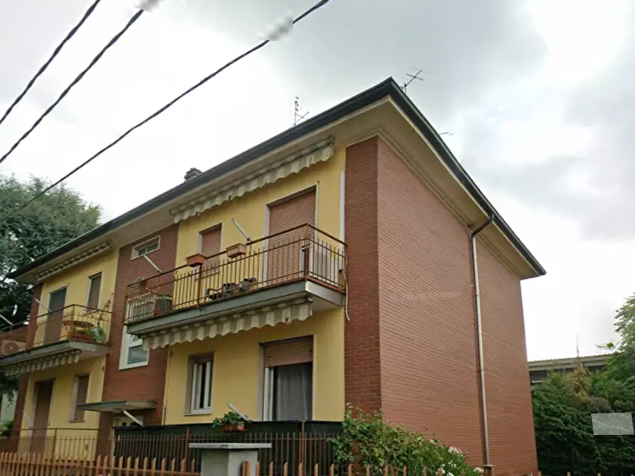 Immagine 9 di Appartamento in vendita  in Via Cesare Cantu a Busto Arsizio