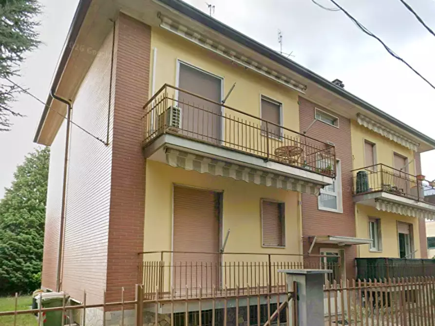Immagine 10 di Appartamento in vendita  in Via Cesare Cantu a Busto Arsizio