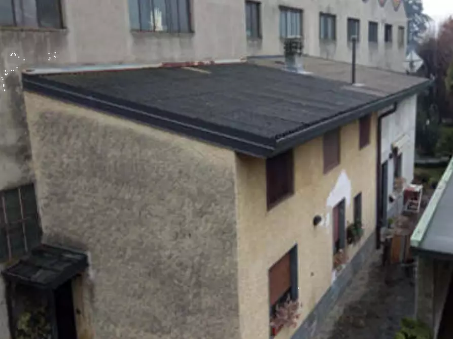 Immagine 5 di Porzione di casa in vendita  in Via Vicinale del Ponte a Busto Arsizio