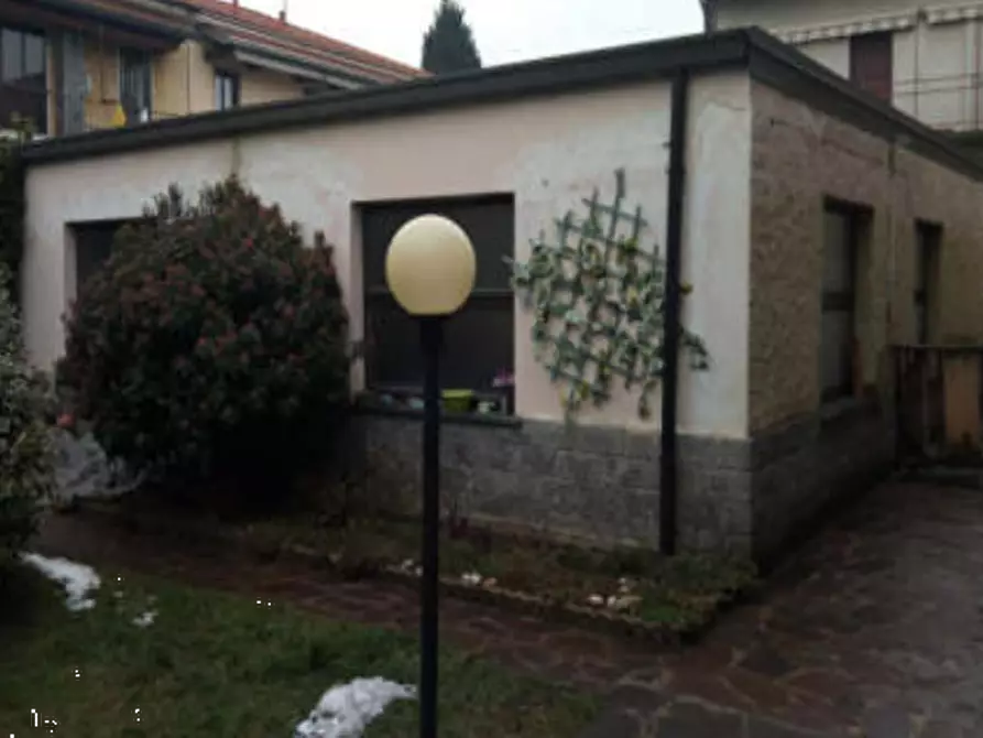 Immagine 6 di Porzione di casa in vendita  in Via Vicinale del Ponte a Busto Arsizio