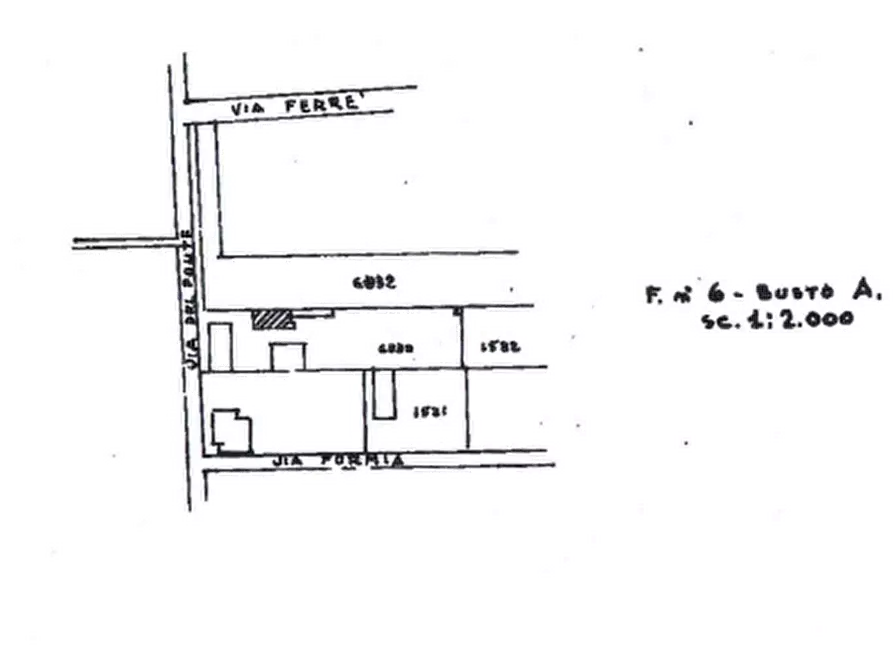 Immagine 18 di Porzione di casa in vendita  in Via Vicinale del Ponte a Busto Arsizio