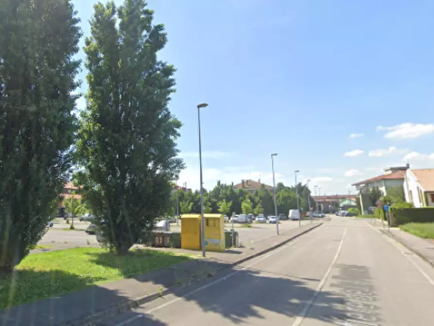 Immagine 1 di Garage in vendita  in Quartiere della Fornace a Conselve