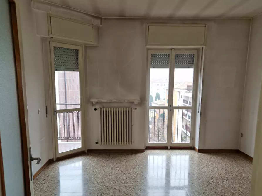 Immagine 2 di Appartamento in vendita  in Via Giuseppe Mazzini a Bergamo