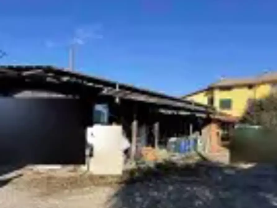 Immagine 3 di Laboratorio in vendita  in Via Scovazzolo a Schiavon