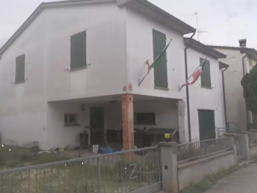 Immagine 5 di Casa indipendente in vendita  in Via Argine Lamone  a Bagnacavallo