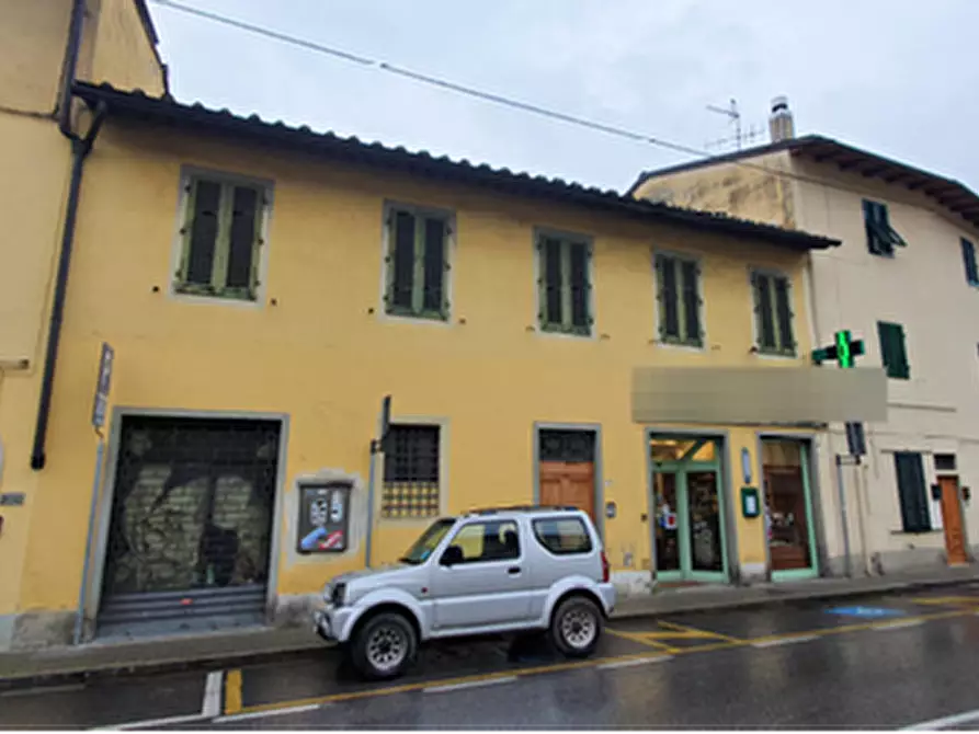 Immagine 1 di Appartamento in vendita  in Via Aretina a Fiesole