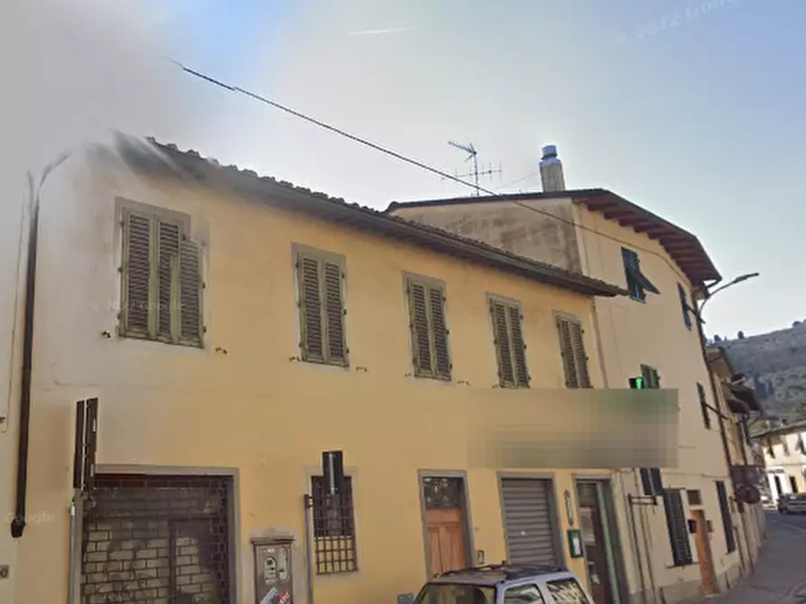 Immagine 5 di Appartamento in vendita  in Via Aretina a Fiesole