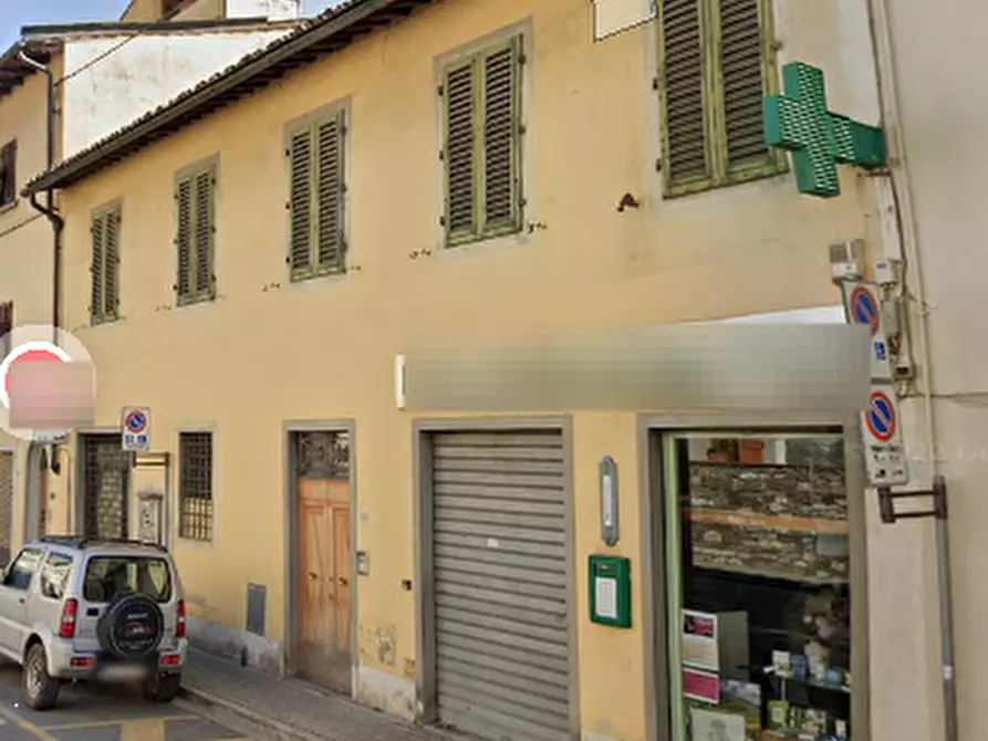 Immagine 8 di Negozio in vendita  in Via Aretina a Fiesole