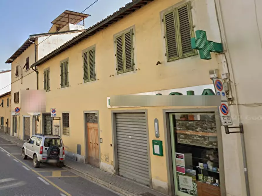 Immagine 9 di Negozio in vendita  in Via Aretina a Fiesole