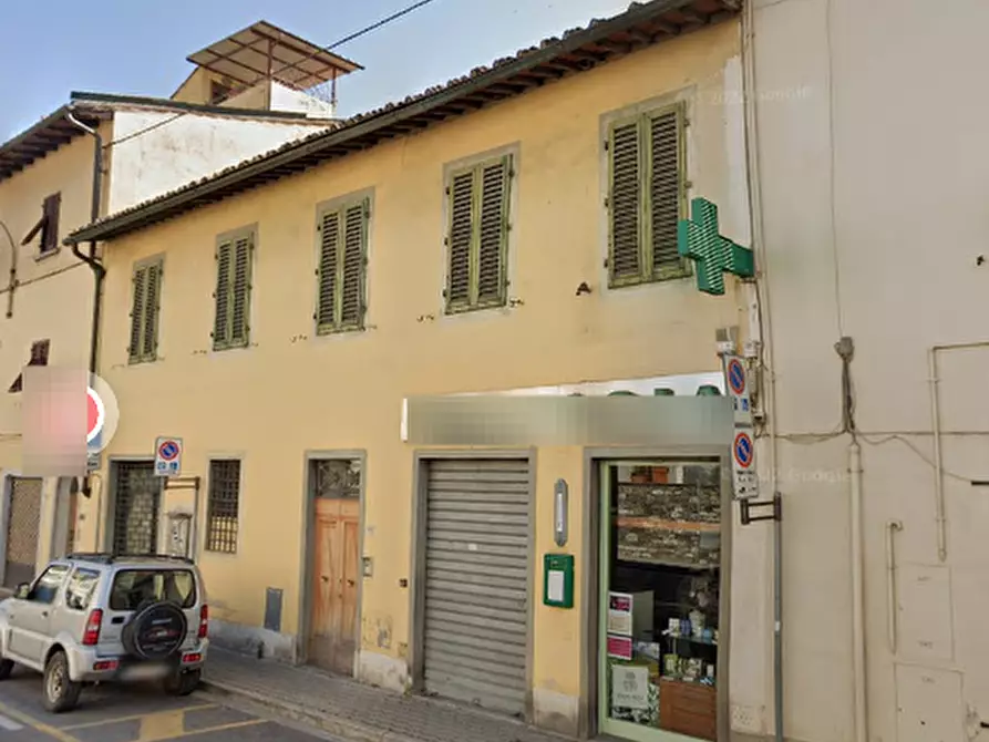 Immagine 10 di Negozio in vendita  in Via Aretina a Fiesole