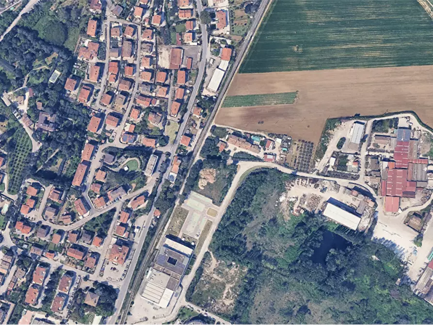Immagine 1 di Magazzino in vendita  in Via della Vecchia Fornace a Perugia