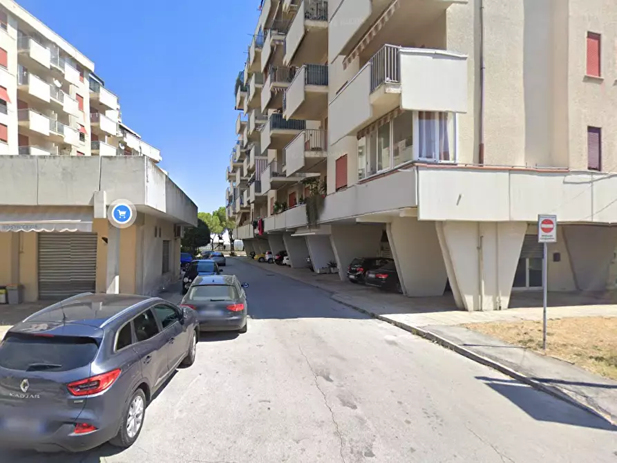 Immagine 4 di Appartamento in vendita  in Via Pietro Nenni a Fermo