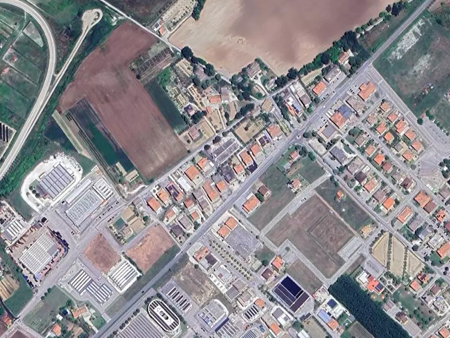 Immagine 12 di Appartamento in vendita  in Viale Trieste  a Ponzano Di Fermo