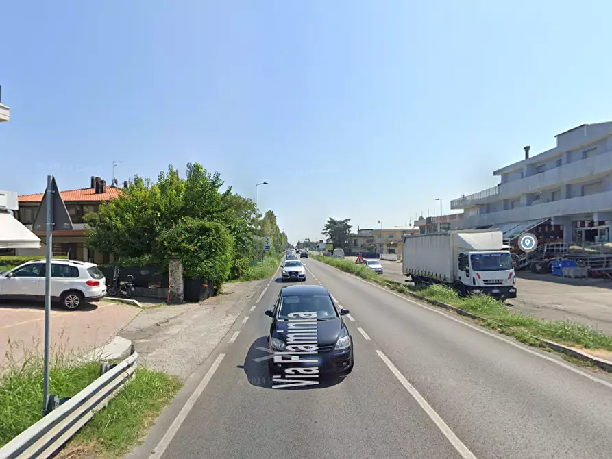 Immagine 11 di Appartamento in vendita  in Via Flaminia a Rimini