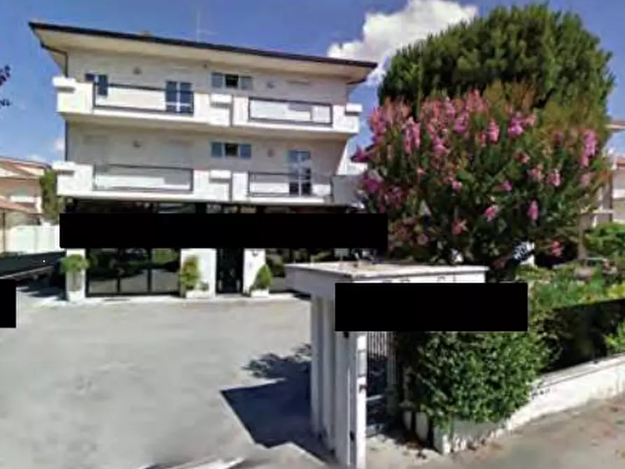 Immagine 1 di Appartamento in vendita  in Viale Trieste a Ponzano Di Fermo
