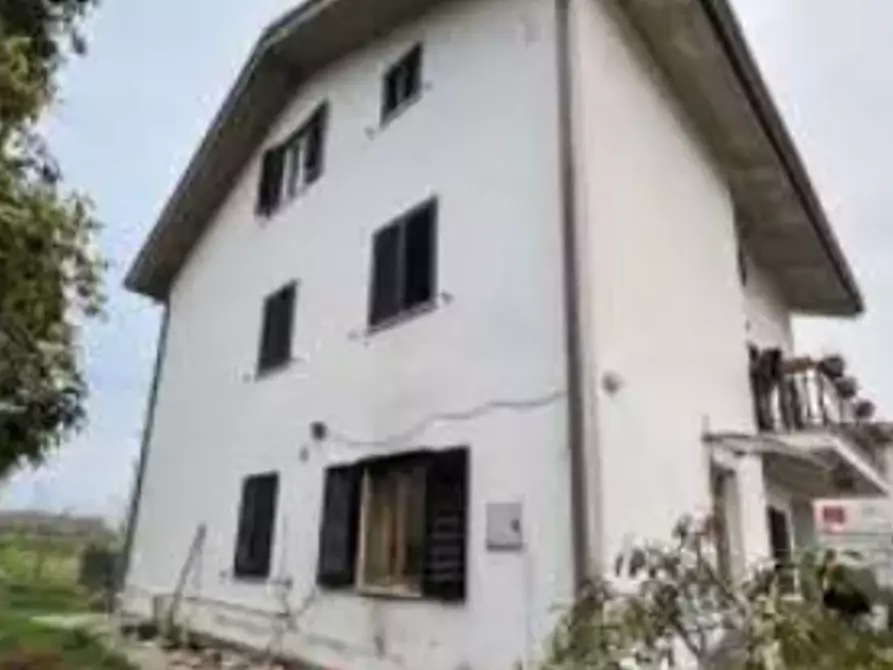 Immagine 2 di Appartamento in vendita  in Via Piemonte a Ponzano Di Fermo