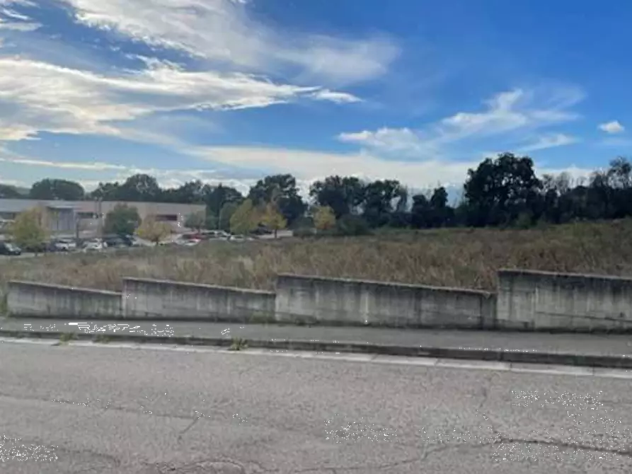 Immagine 3 di Terreno edificabile in vendita  in Via Enrico Mattei a Monte Urano