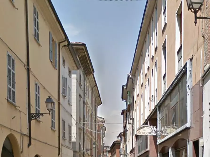 Immagine 7 di Negozio in vendita  in Via Calzolai a Piacenza