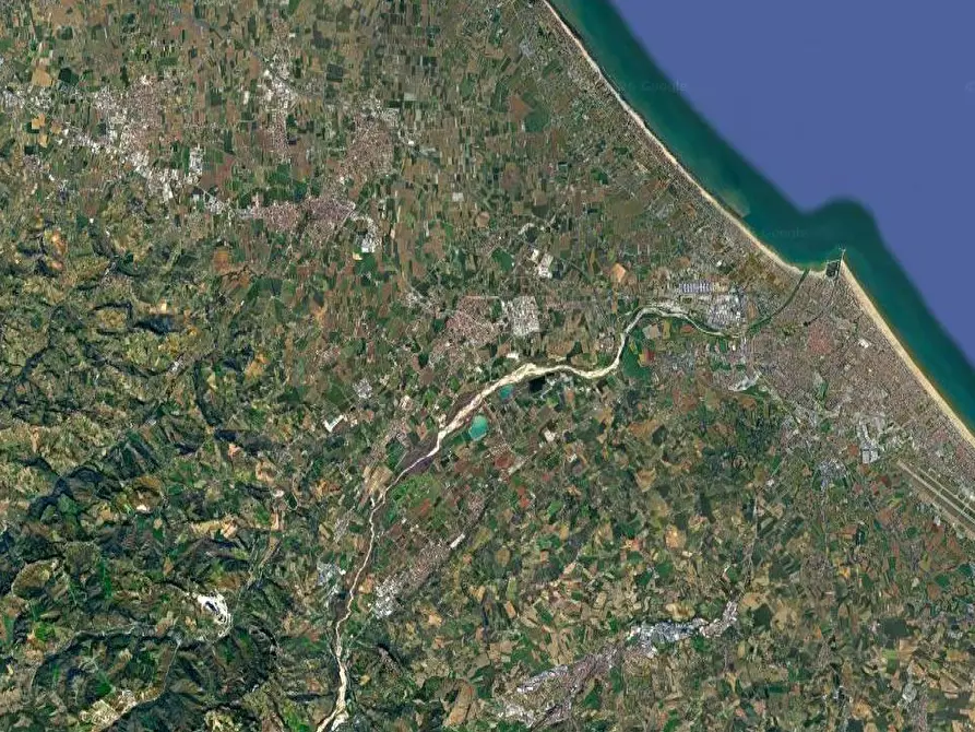 Immagine 9 di Casa indipendente in vendita  in Via Marecchiese a Rimini