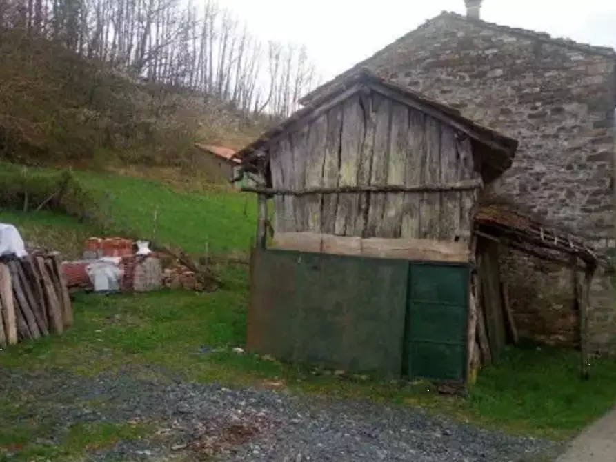 Immagine 4 di Appartamento in vendita  in Localita' Tornarezza a Ferriere