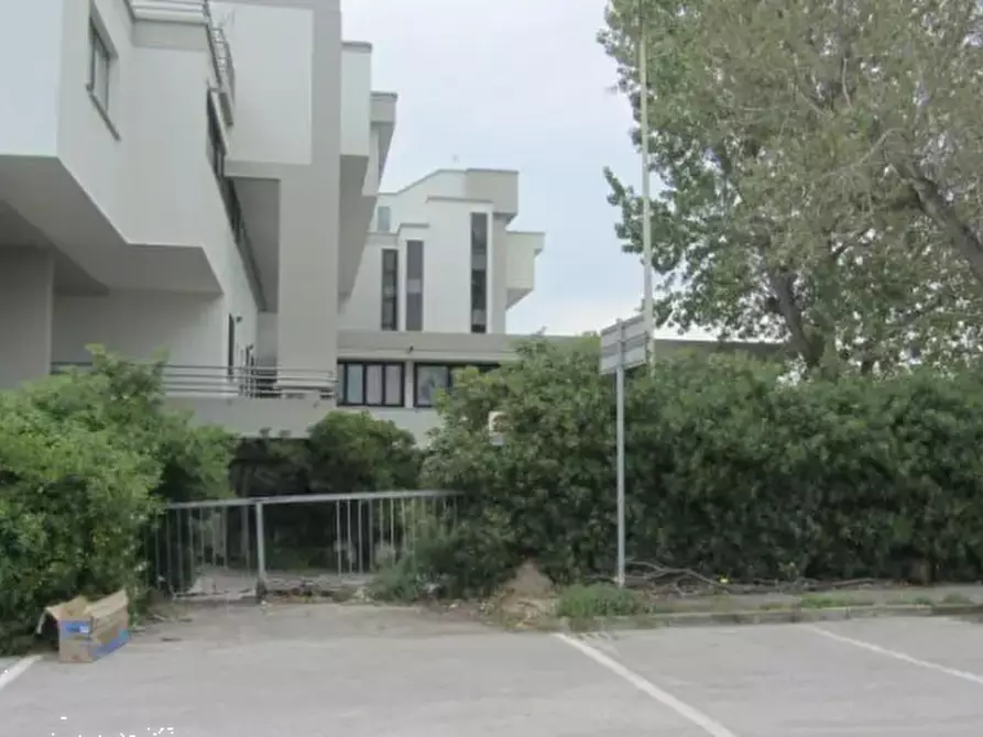 Immagine 4 di Capannone industriale in vendita  in Viale Alcide De Gasperi a Fano