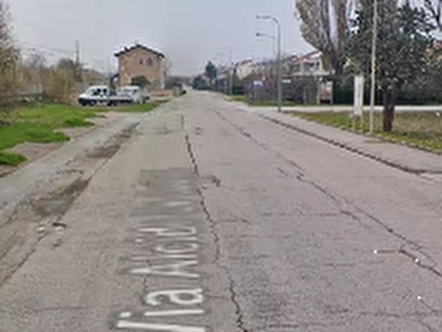 Immagine 12 di Capannone industriale in vendita  in Viale Alcide De Gasperi a Fano