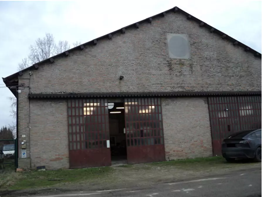 Immagine 1 di Capannone industriale in vendita  in via Ronchi a Budrio