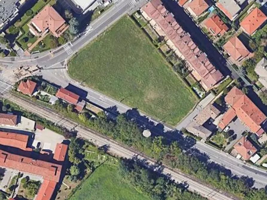 Immagine 12 di Negozio in vendita  in Via Pietro Rovelli a Bergamo