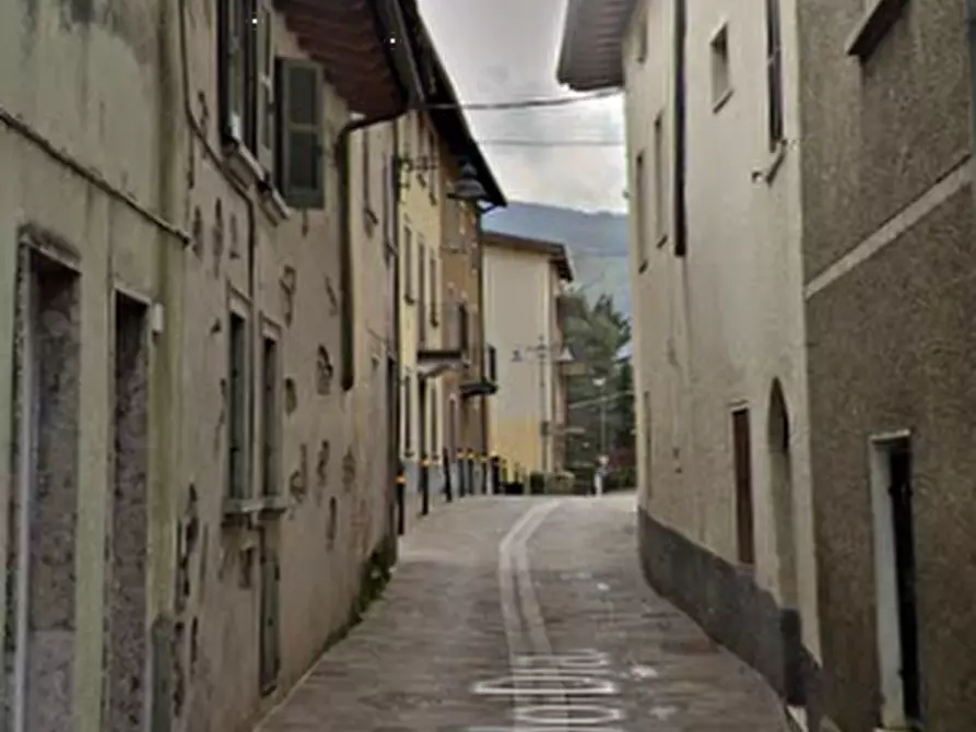 Immagine 6 di Appartamento in vendita  in Via Armando Diaz a Spinone Al Lago